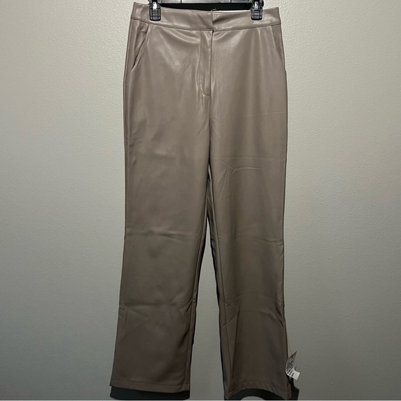 ASOS- NEW Straight Leg Neutral Faux Leather pants in Size U.S 8 - Picture 1 of 8